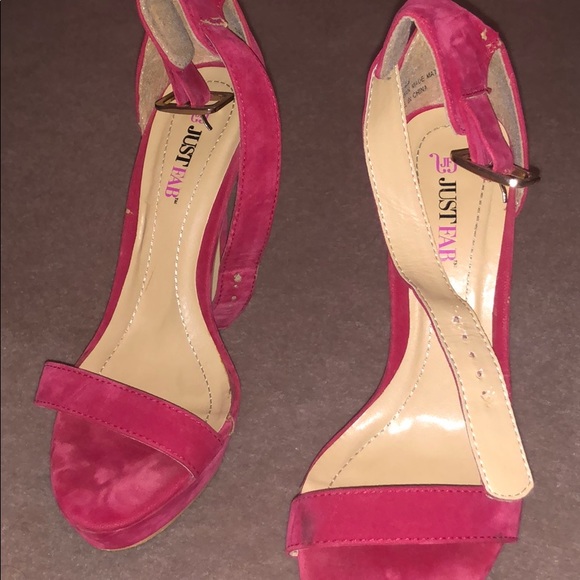 Red Heels - Picture 2 of 3